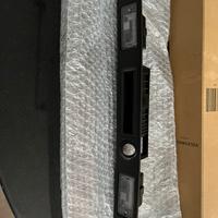 Barra maniglia baule con luci targa Audi