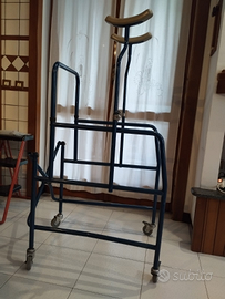 Deambulatore ascellare