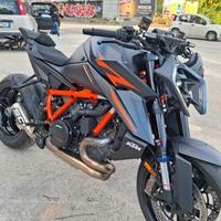 ktm 1390 Super Duke R EVO 