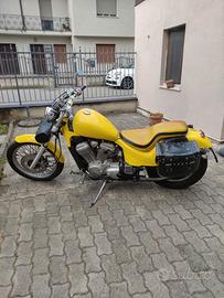 Honda VT  600 SHADOW  C  (vers 01-1989)
