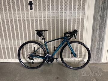 Giant defy advanced 2 - xs
