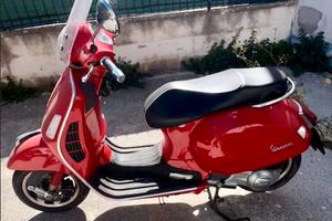 Vespa 300 gts super