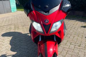 Scooter Gilera Nexus 500ie SP