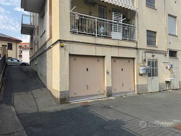 Box / Garage di 11 m² a Pinerolo