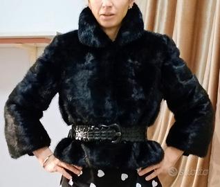 Pelliccia "Fendi",visone con sottofondo blu lucido