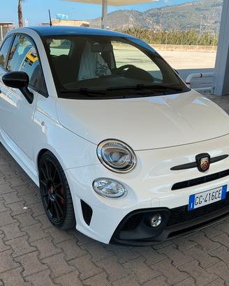 Abarth 595 1.4 Turbo T-Jet 180 CV Esseesse