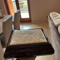 Porta gioie in legno e argento