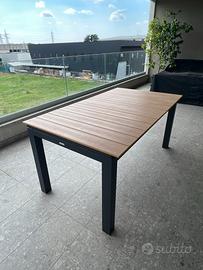 🪑 Tavolo Naterial Clara – Pari al Nuovo