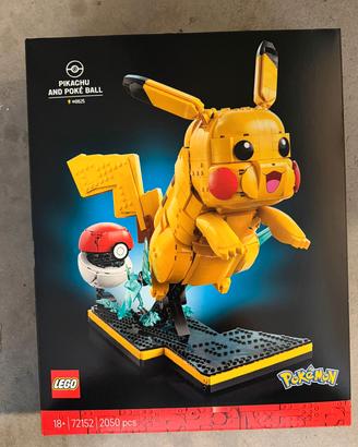 LEGO Pikachu con Pokeball