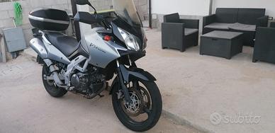 Suzuki V Strom DL 650 - 2004