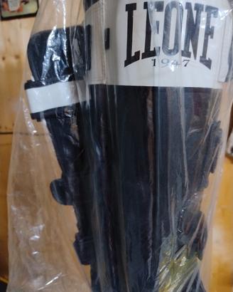 paratibie Leone