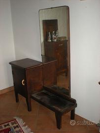 SPECCHIO CON MOBILETTO VINTAGE