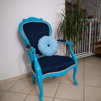 Poltrona foderata nuova