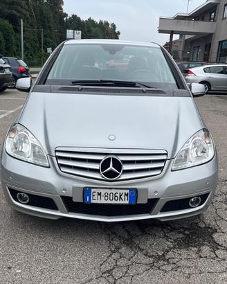 Mercedes-benz A 160 1.5benzina/95CV/neopatentati/E