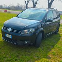 Touran benzina e metano non consuma niente