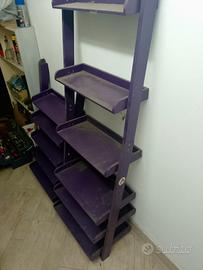 due scaffali di design a scaletta