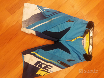 Pantaloni corti enduro