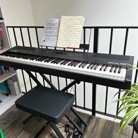 Tastiera ALESIS RECITAL PRO con tutti gli attrezzi