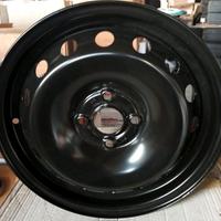 Cerchi 15" FIAT GRANDE PUNTO con gomme invernali