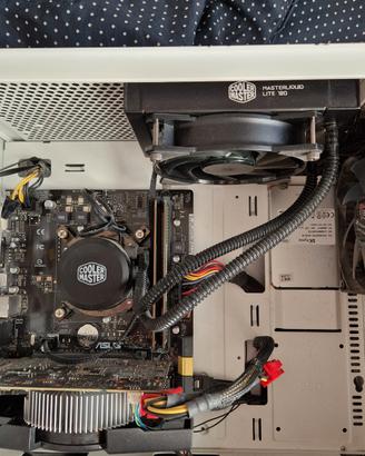Cooler Master sistema Raffreddamento liquido 