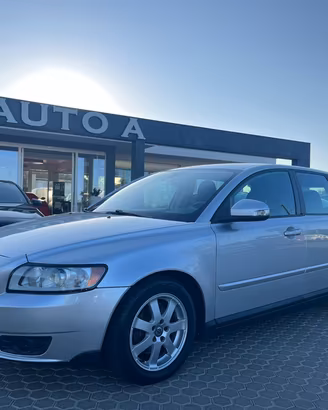 VOLVO V50 1.6 D DRIVE POLAR