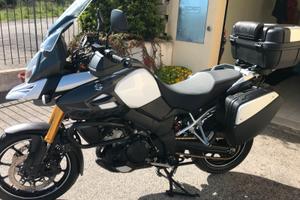 Suzuki V Strom DL 1000 ABS "No Compromise"