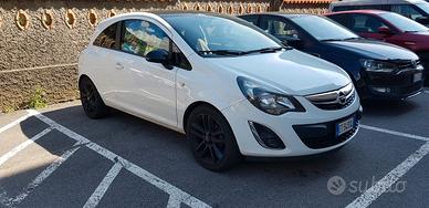 Opel corsa 1.3 tagliando compreso 