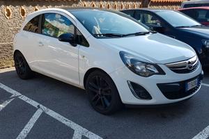 Opel corsa 1.3 tagliando compreso 