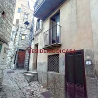 Casa, Petralia Soprana.