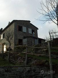 Rustico / Casale di 3105 m² con 3 locali e box aut