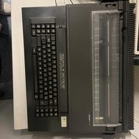 Macchina da scrivere Olivetti E111