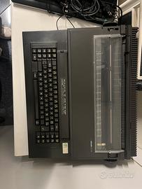 Macchina da scrivere Olivetti E111