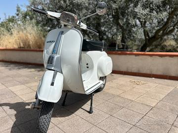 Vespa 50 special anni ‘80- restaurata