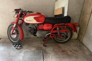 Aermacchi Harley Davidson