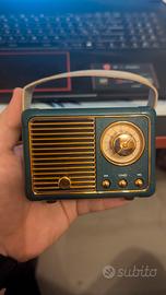 Speaker bluetooth con estetica vintage