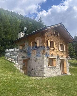 Rustico / Casale di 100 m² con 5 locali a Sondalo