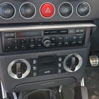 Autoradio e mascherina tt 8n