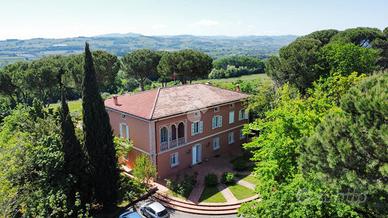 VILLA SINGOLA A FAENZA