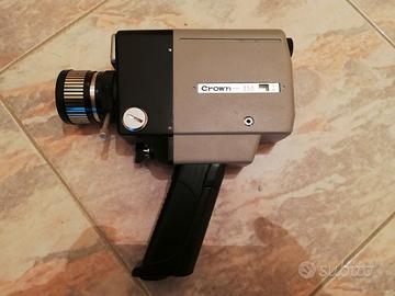 Cinepresa 8mm