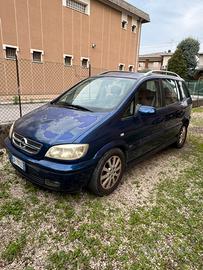 Opel Zafira Metano 7 posti