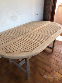 Tavolo da esterno
