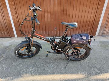 E-BIKE - Bici Elettrica con accessori