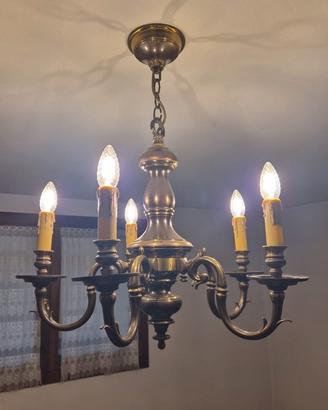 Lampadario artigianale in bronzo