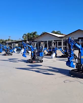 Miniescavatore nuovo RIPPA R10 motore Kubota
