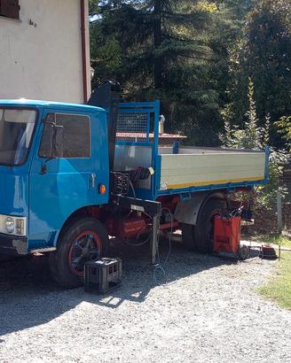camion veicolo commerciale con patente c
