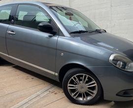 Lancia Ypsilon 1.4 Unyca Ecochic GPL