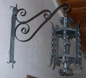 Lanterna da esterno in ferro battuto