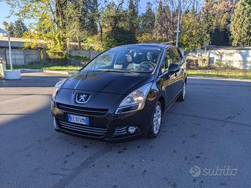 Peugeot 5008 1.6 HDI