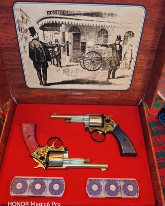Old West Decorative Revolver replica set