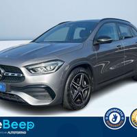 Mercedes-Benz GLA 200 D PREMIUM 4MATIC AUTO